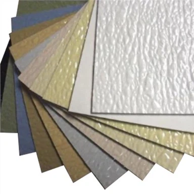 Ny lamba dia nohamafisin'ny plastika plastika